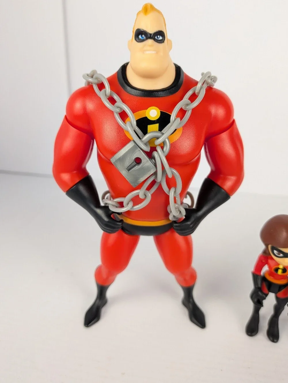 Disney Pixar The Incredibles Set Of 5 Action Figures